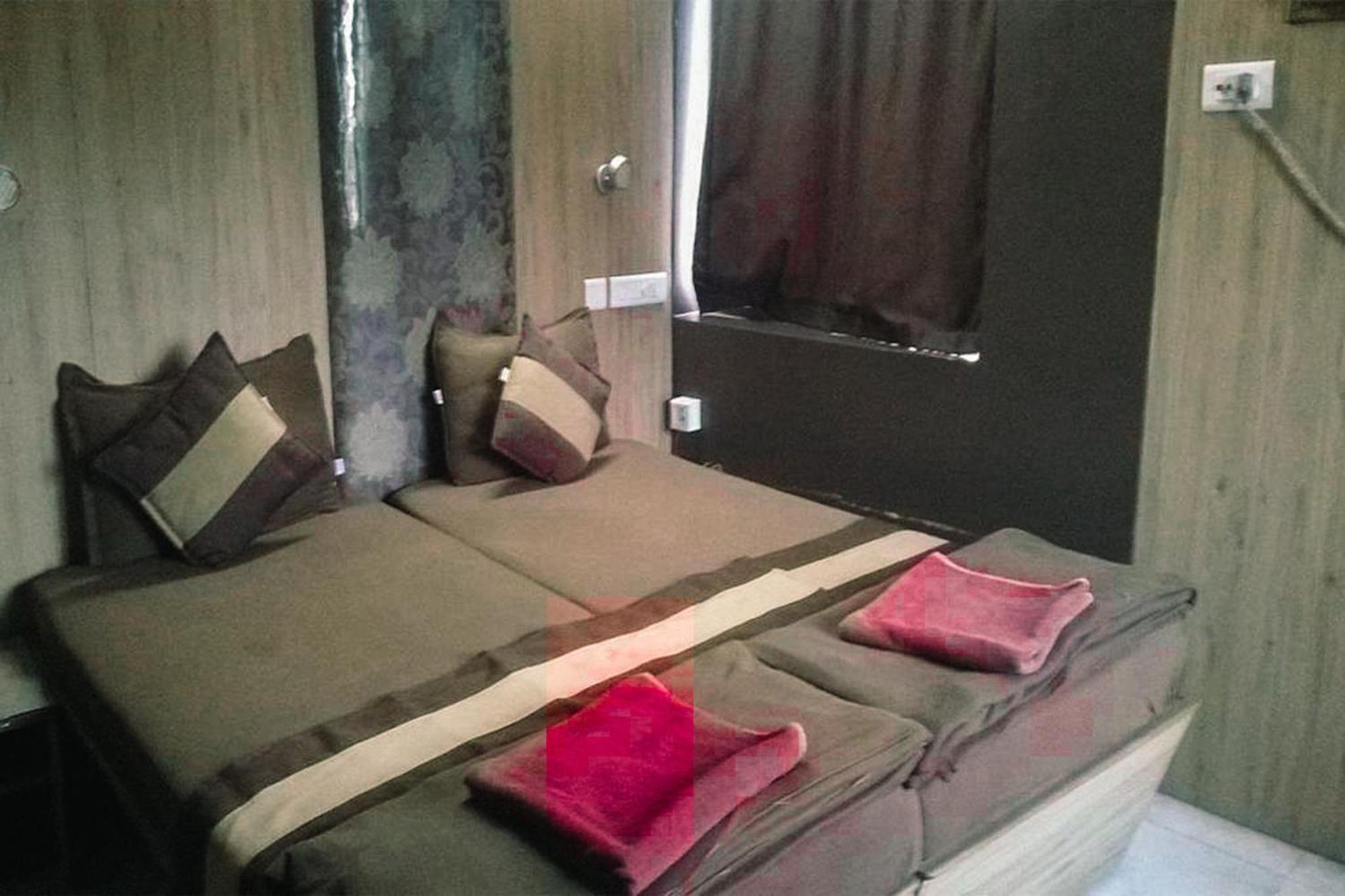 The Kei Inn & Suites Hotel Near Salt Lake Calcutta Buitenkant foto